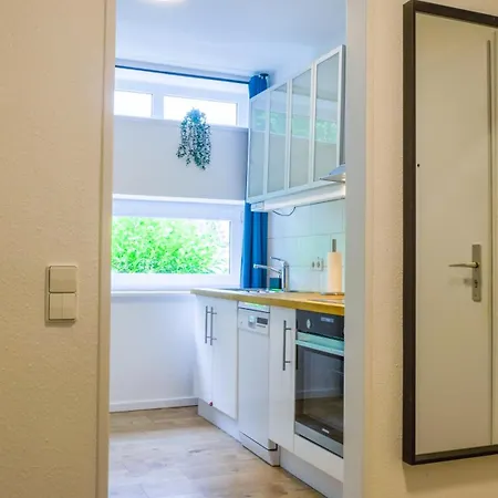 Lägenhet Gross, Modern, Zentrumsnah Mit Parkplatz Und Garten