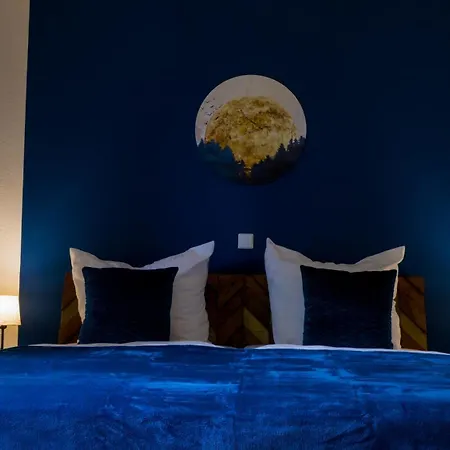 Gross, Modern, Zentrumsnah Mit Parkplatz Und Garten Lejlighed