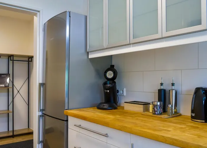 Gross, Modern, Zentrumsnah Mit Parkplatz Und Garten * Ulm